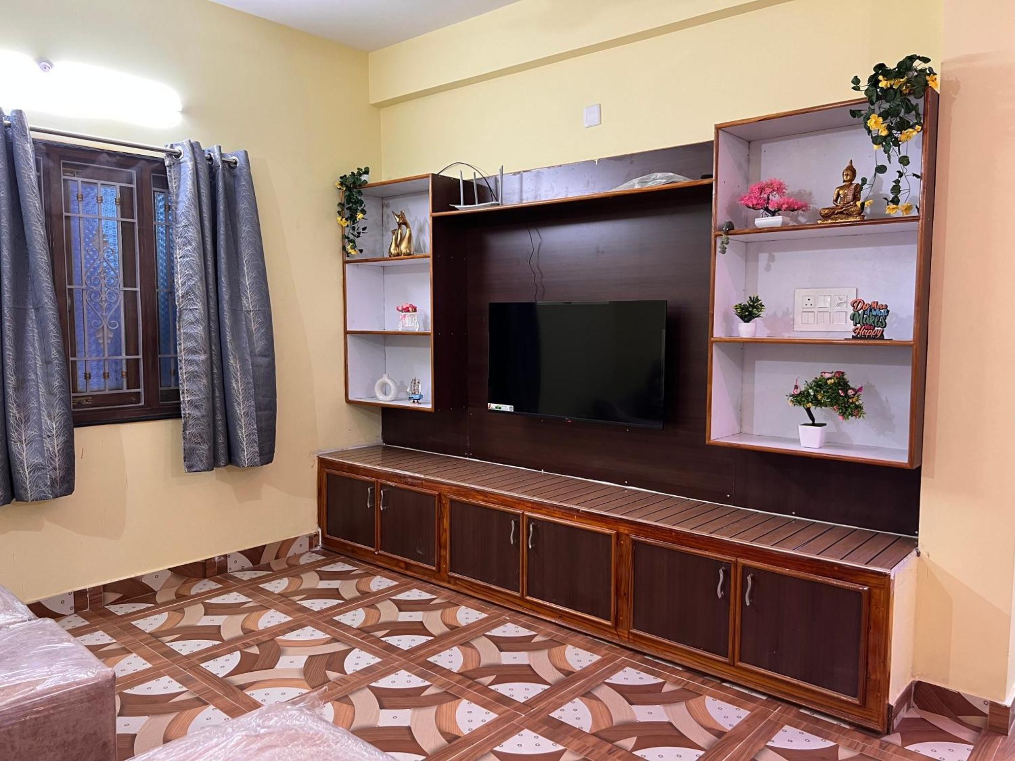 Dwaraka Home Stay Tirupati Exterior photo